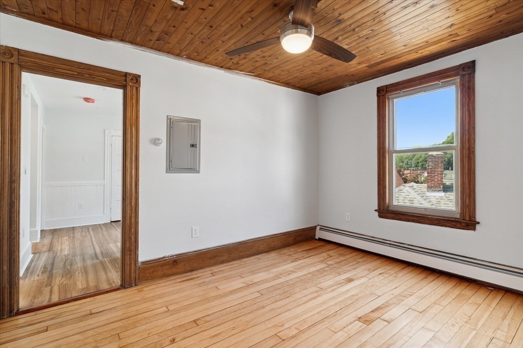 2 bed, 1 bath apartment for rent at 3 Orchard St Unit 3, Revere — photo 4 of 17