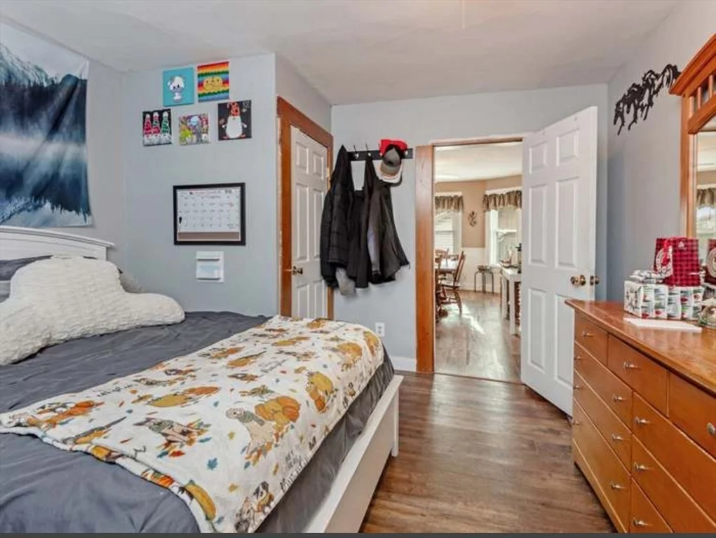 2 bed, 1 bath apartment for rent at 3 Orchard St Unit B, Millbury Junction — photo 10 of 17