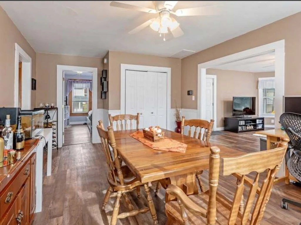 2 bed, 1 bath apartment for rent at 3 Orchard St Unit B, Millbury Junction — photo 13 of 17