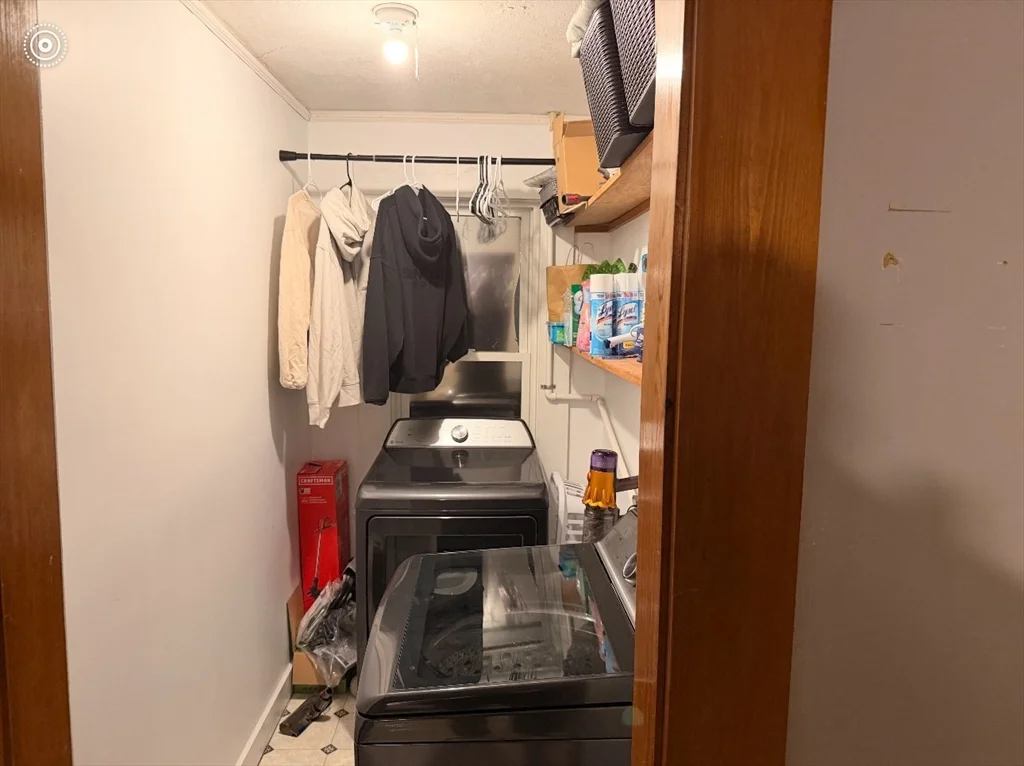 2 bed, 1 bath apartment for rent at 3 Orchard St Unit B, Millbury Junction — photo 16 of 17