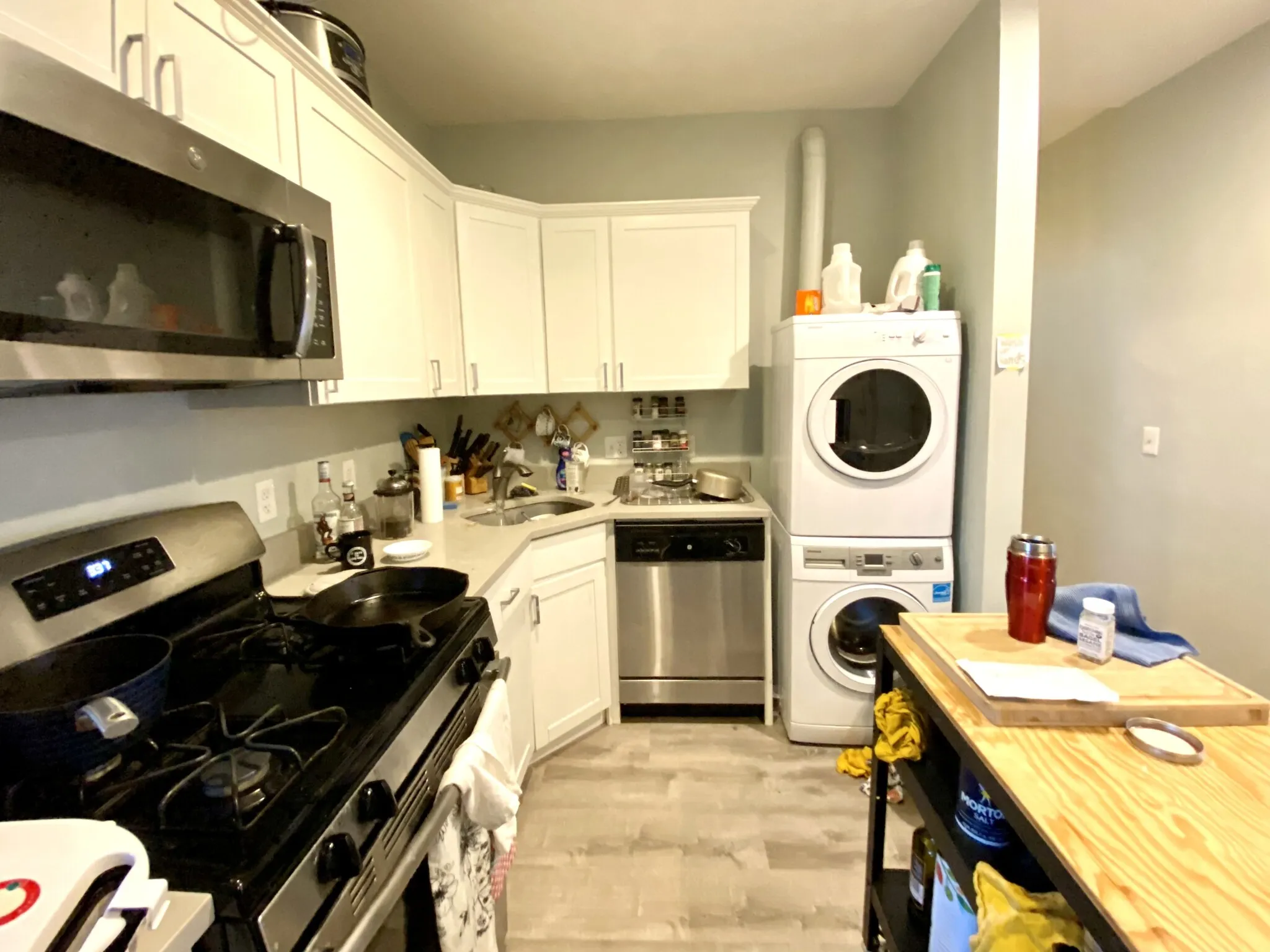 4 bed, 2 bath apartment for rent at 3 Oswald St Unit 2, Mission Hill — photo 3 of 22