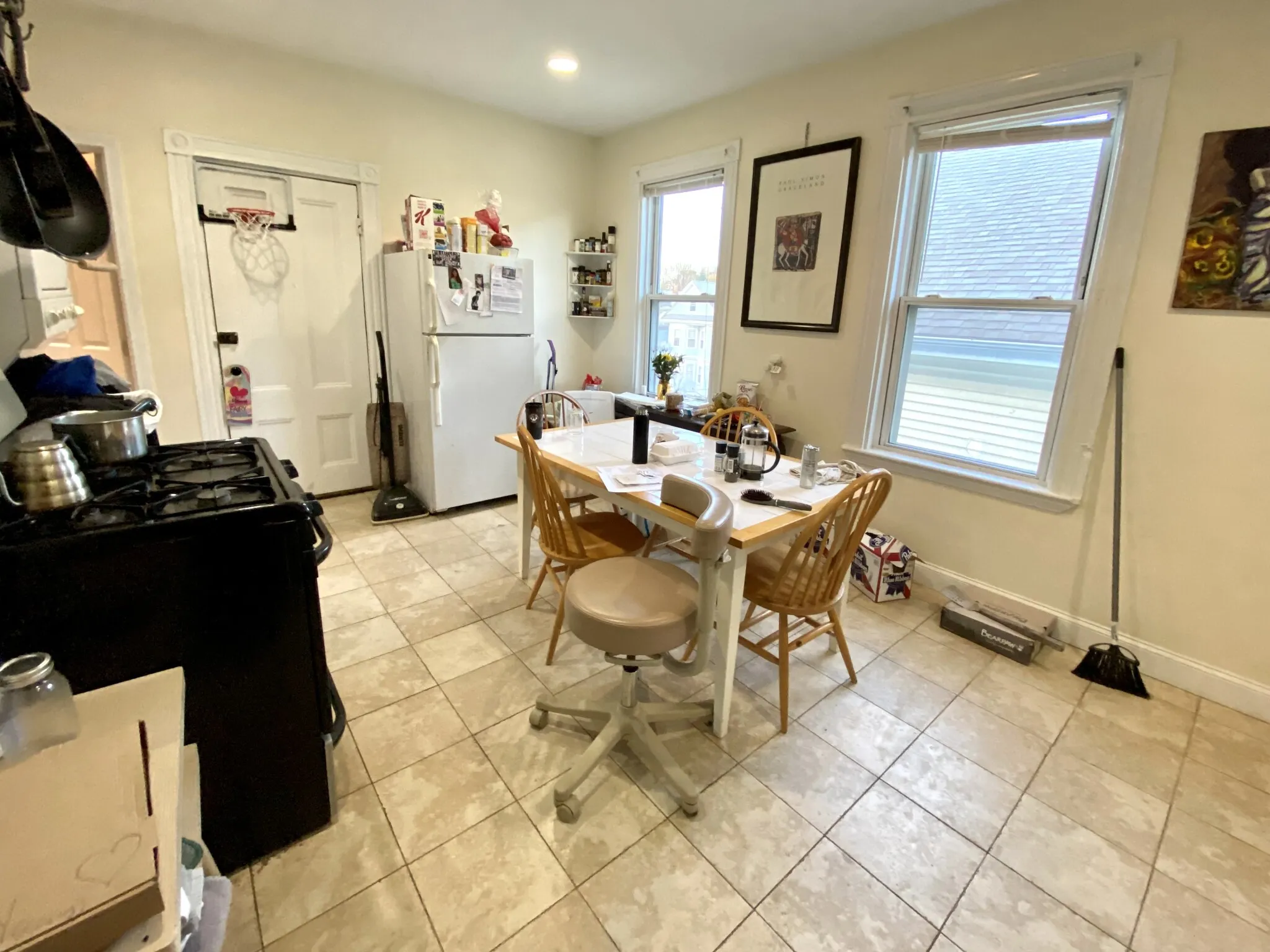 4 bed, 1 bath apartment for rent at 3 Oswald St Unit 3, Mission Hill — photo 1 of 23
