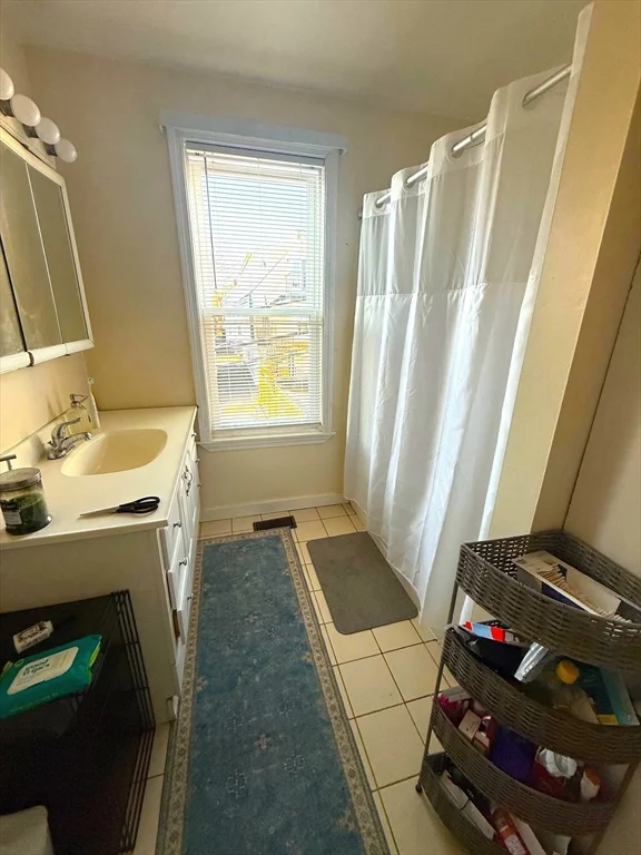 4 bed, 2 bath apartment for rent at 3 Paige Ave Unit 1, South Boston — photo 9 of 15