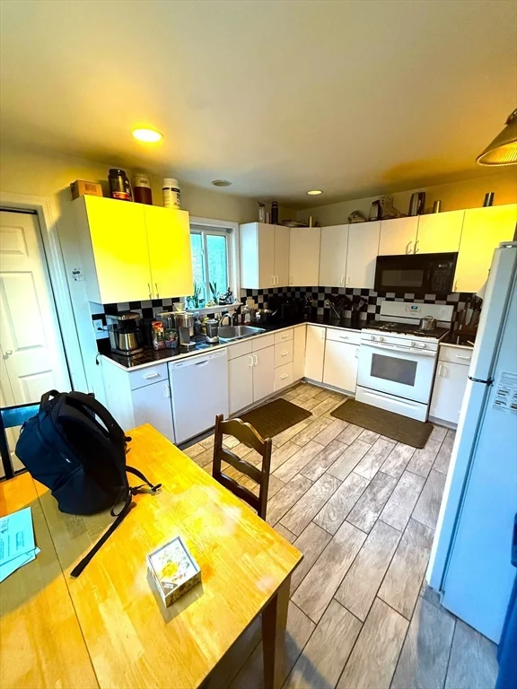 4 bed, 2 bath apartment for rent at 3 Paige Ave Unit 1, South Boston — photo 2 of 15