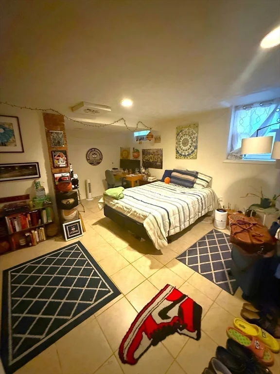 4 bed, 2 bath apartment for rent at 3 Paige Ave Unit 1, South Boston — photo 10 of 15