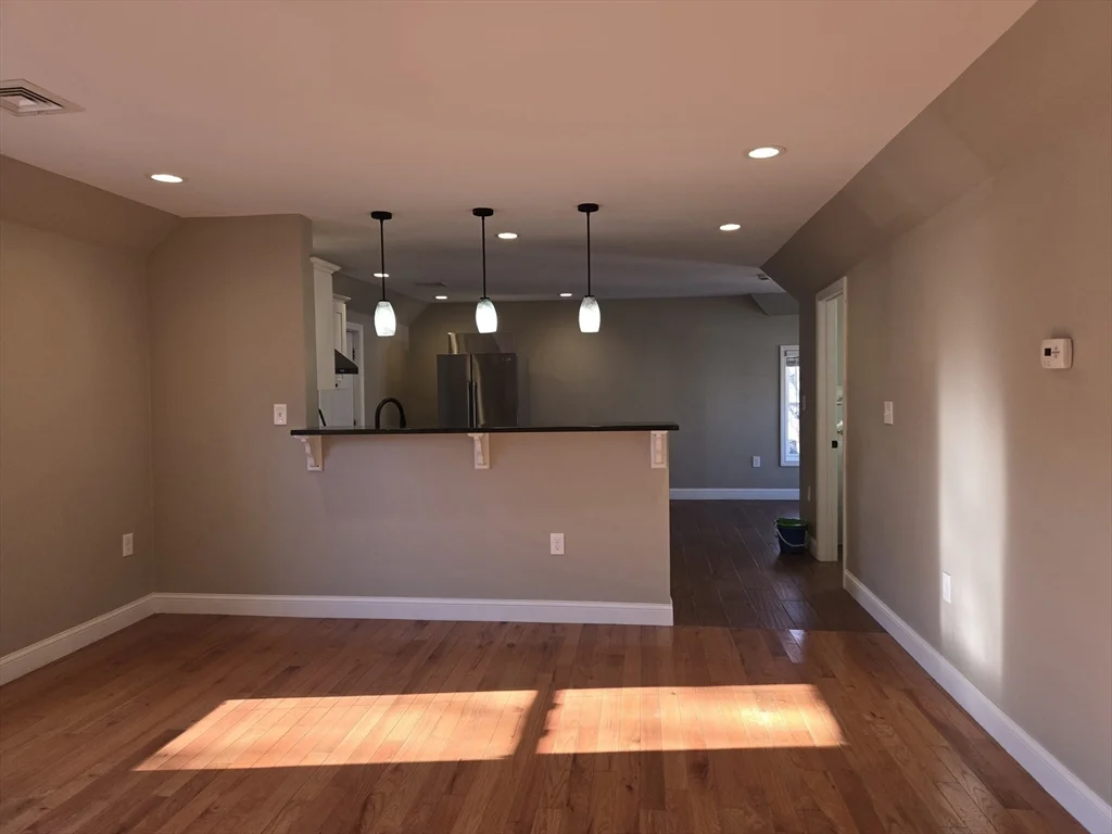 4 bed, 1 bath apartment for rent at 3 Pearl St Unit 2, Stoneham — photo 12 of 21