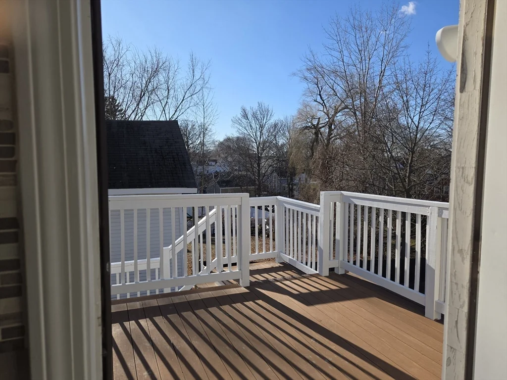 4 bed, 1 bath apartment for rent at 3 Pearl St Unit 2, Stoneham — photo 4 of 21
