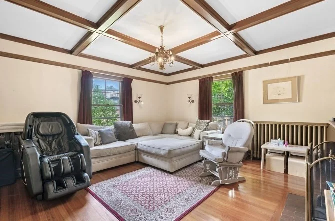 4 bed, 3 bath apartment for rent at 3 Philbrick Rd, Brookline Hills — photo 10 of 20