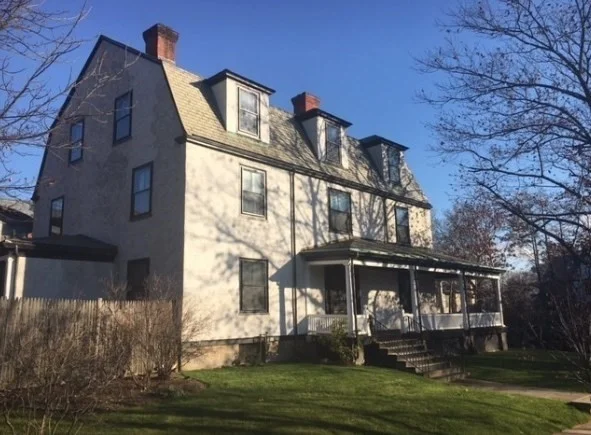 4 bed, 3 bath apartment for rent at 3 Philbrick Rd, Brookline Hills — photo 1 of 20