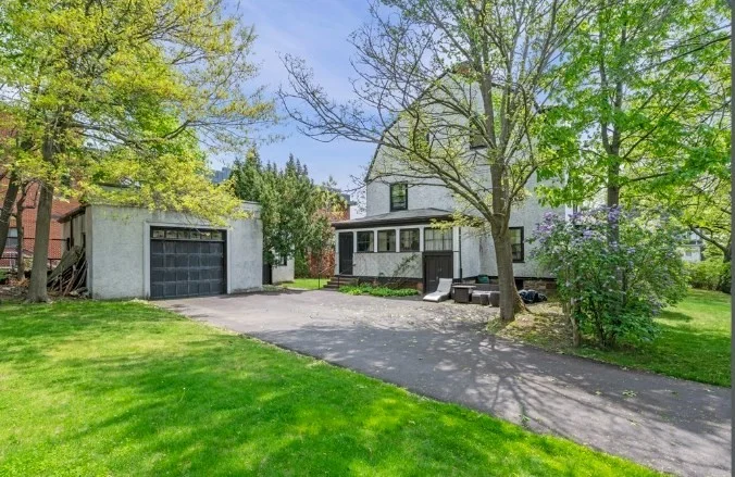 4 bed, 3 bath apartment for rent at 3 Philbrick Rd, Brookline Hills — photo 3 of 20