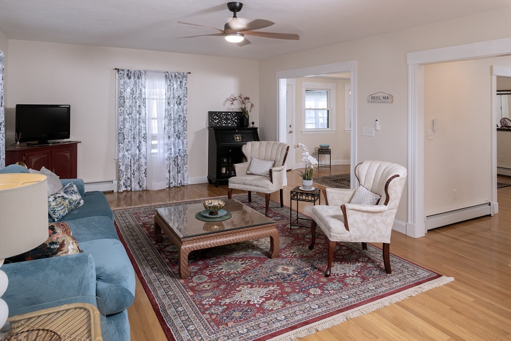 5 bed, 2 bath apartment for rent at 3 Phipps, Kenberma — photo 7 of 29