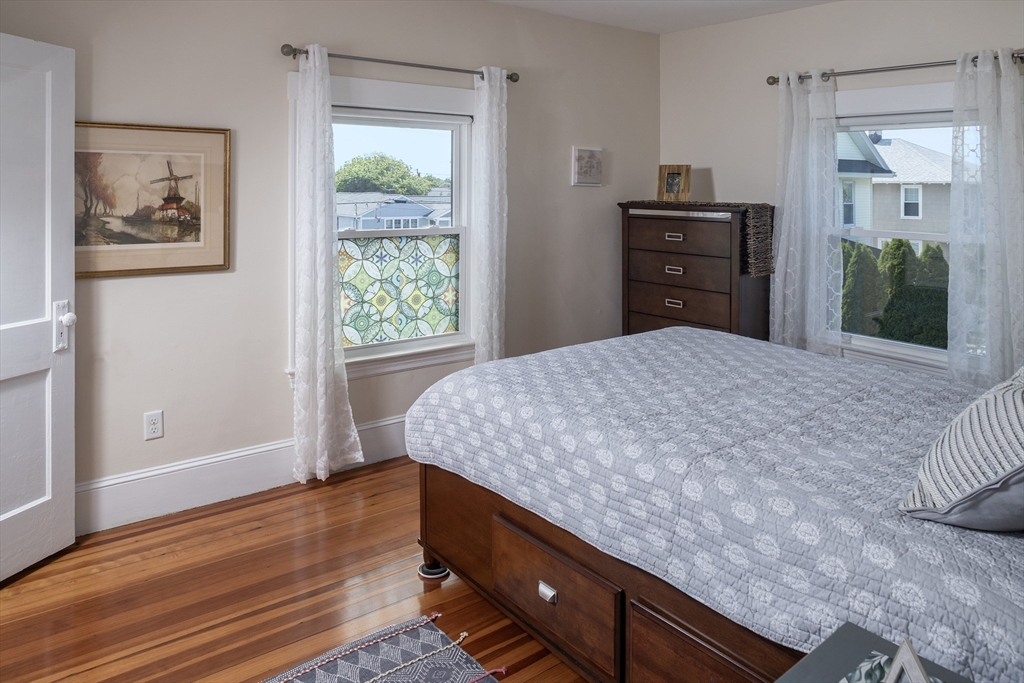 5 bed, 2 bath apartment for rent at 3 Phipps, Kenberma — photo 19 of 29