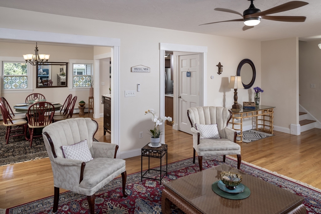 5 bed, 2 bath apartment for rent at 3 Phipps, Kenberma — photo 8 of 29