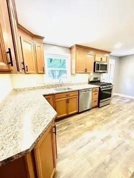 2 bed, 1 bath apartment for rent at 3 Pleasant Ct Unit R, Medfield — photo 6 of 18