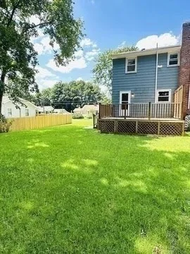 2 bed, 1 bath apartment for rent at 3 Pleasant Ct Unit R, Medfield — photo 17 of 18