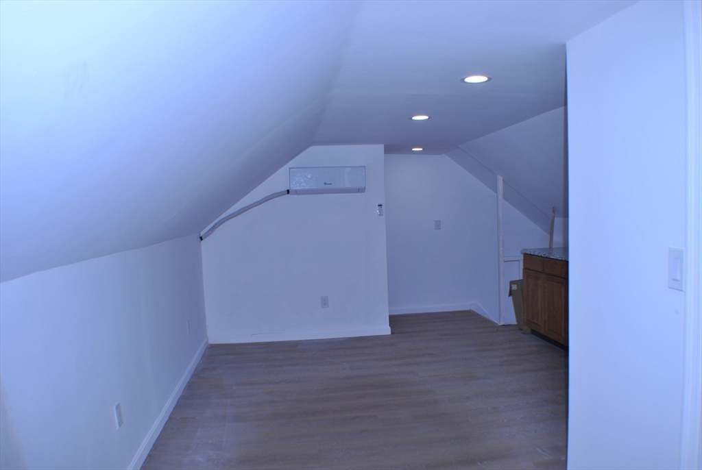 2 bed, 1 bath apartment for rent at 3 Portina Rd Unit 3A, Brighton — photo 5 of 8