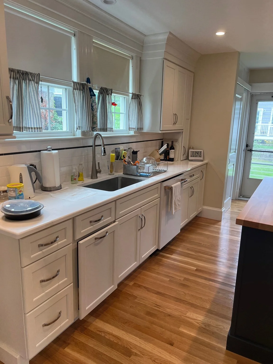 3 bed, 1 bath apartment for rent at 3 Priscilla Beach, Plymouth — photo 3 of 18