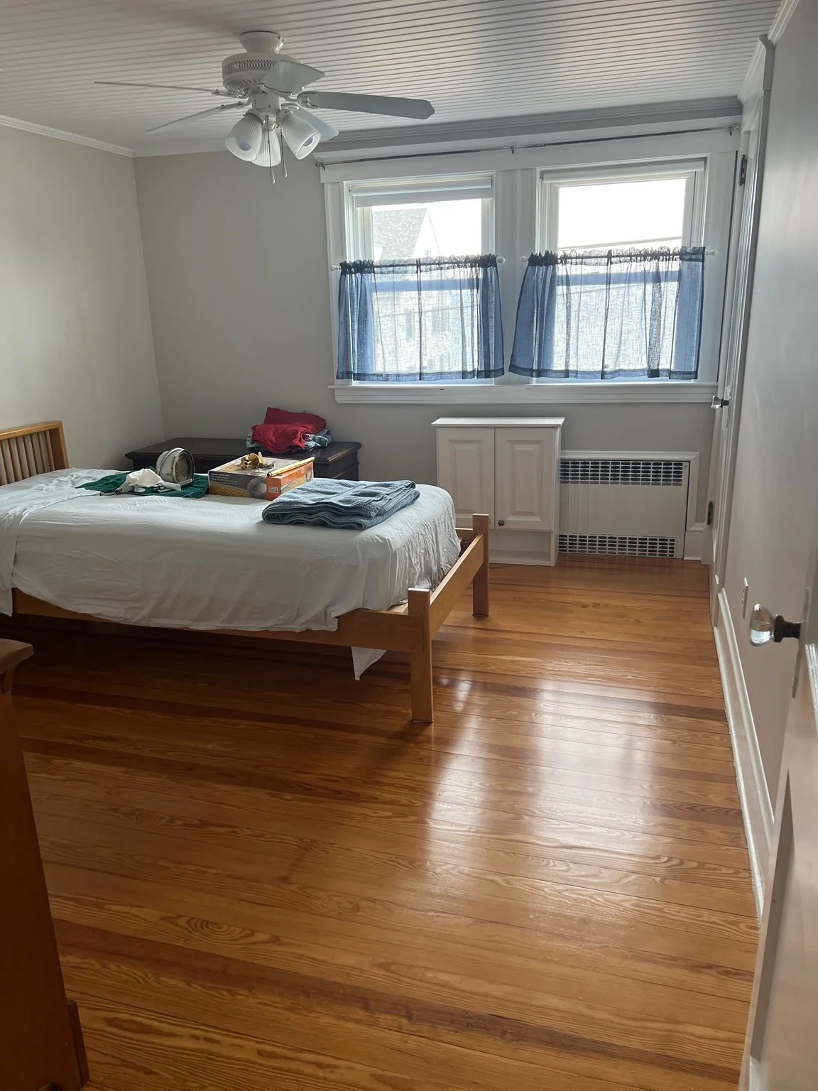 3 bed, 1 bath apartment for rent at 3 Priscilla Beach, Plymouth — photo 8 of 18