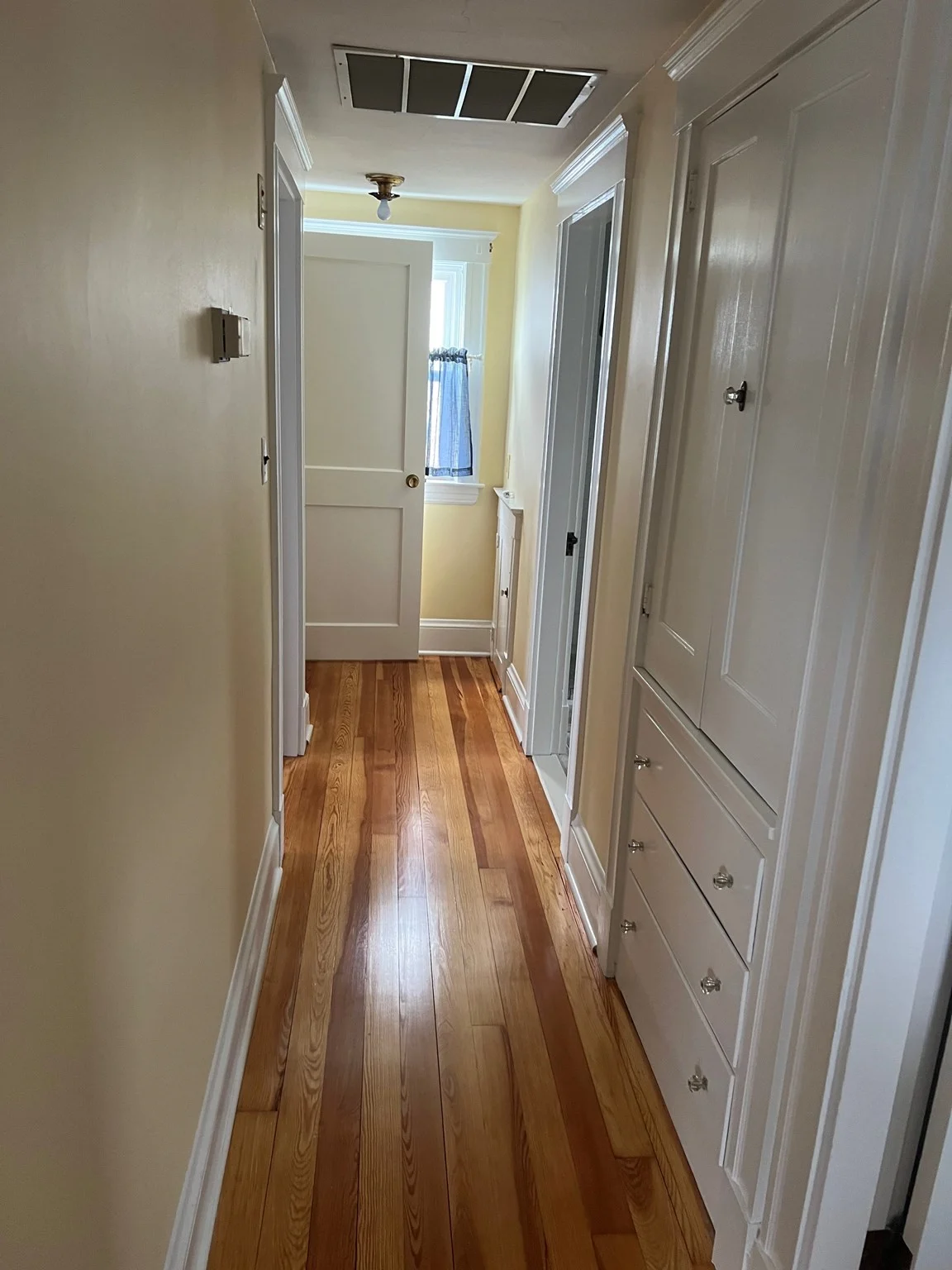 3 bed, 1 bath apartment for rent at 3 Priscilla Beach, Plymouth — photo 14 of 18