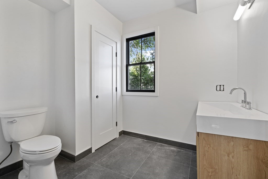 4 bed, 3 bath apartment for rent at 3 Pulaski Ave, South Boston — photo 9 of 19