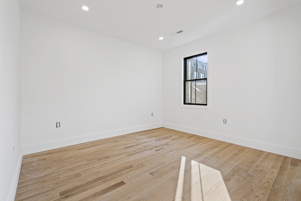 4 bed, 3 bath apartment for rent at 3 Pulaski Ave, South Boston — photo 14 of 19