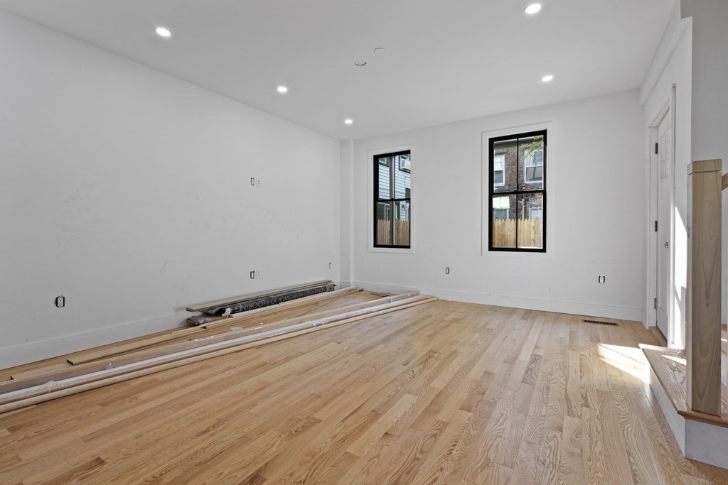 4 bed, 3 bath apartment for rent at 3 Pulaski Ave, South Boston — photo 6 of 19