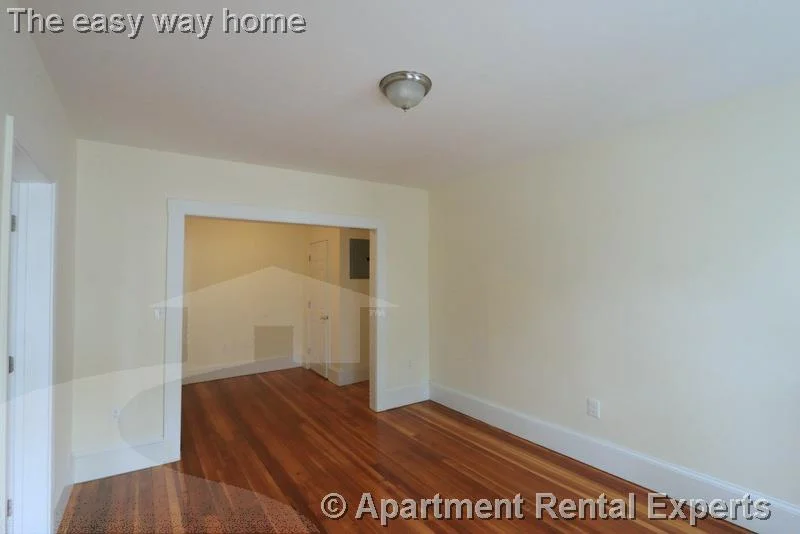 2 bed, 1 bath apartment for rent at 3 Quincy St Unit 4, Union Square — photo 7 of 24