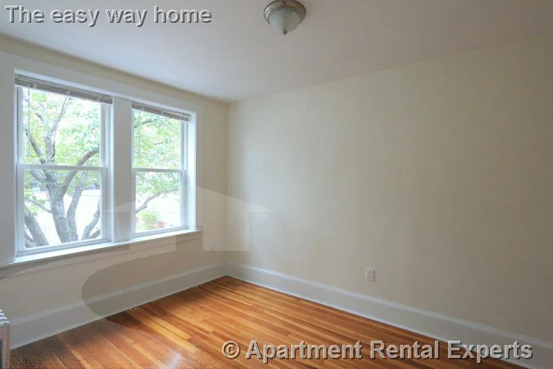 2 bed, 1 bath apartment for rent at 3 Quincy St Unit 4, Union Square — photo 6 of 24