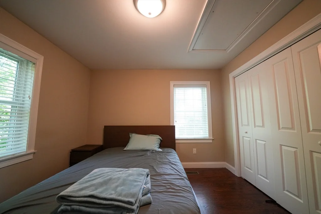3 bed, 2 bath apartment for rent at 3 Redwood, Lynnfield — photo 23 of 39