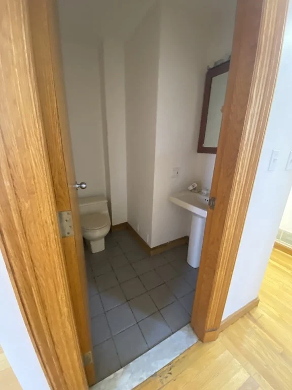 3 bed, 1 bath apartment for rent at 3 Richwood St Unit 2, West Roxbury — photo 3 of 11