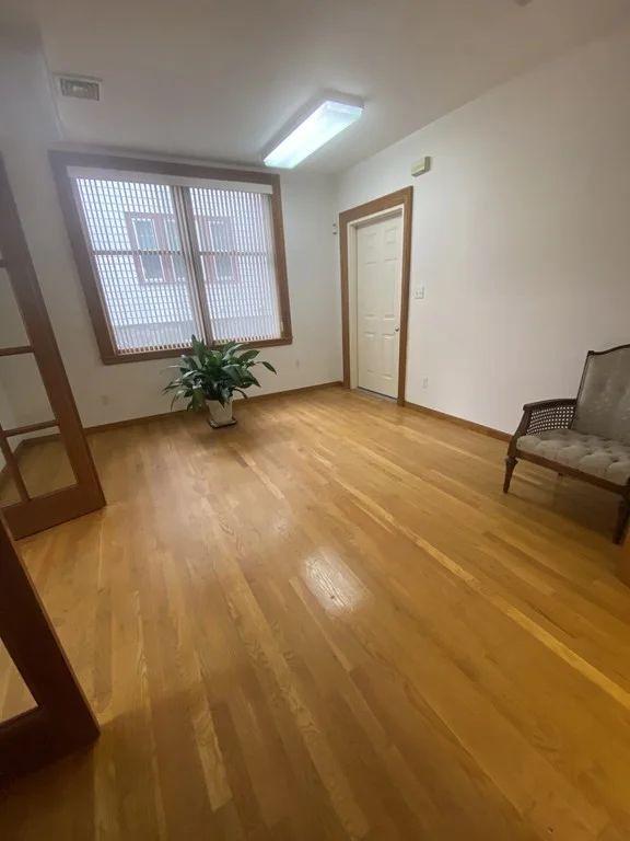 3 bed, 1 bath apartment for rent at 3 Richwood St Unit 2, West Roxbury — photo 6 of 11