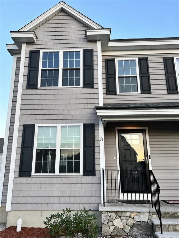 2 bed, 1 bath apartment for rent at 3 Riley Rd Unit 3, Tyngsborough — photo 1 of 19