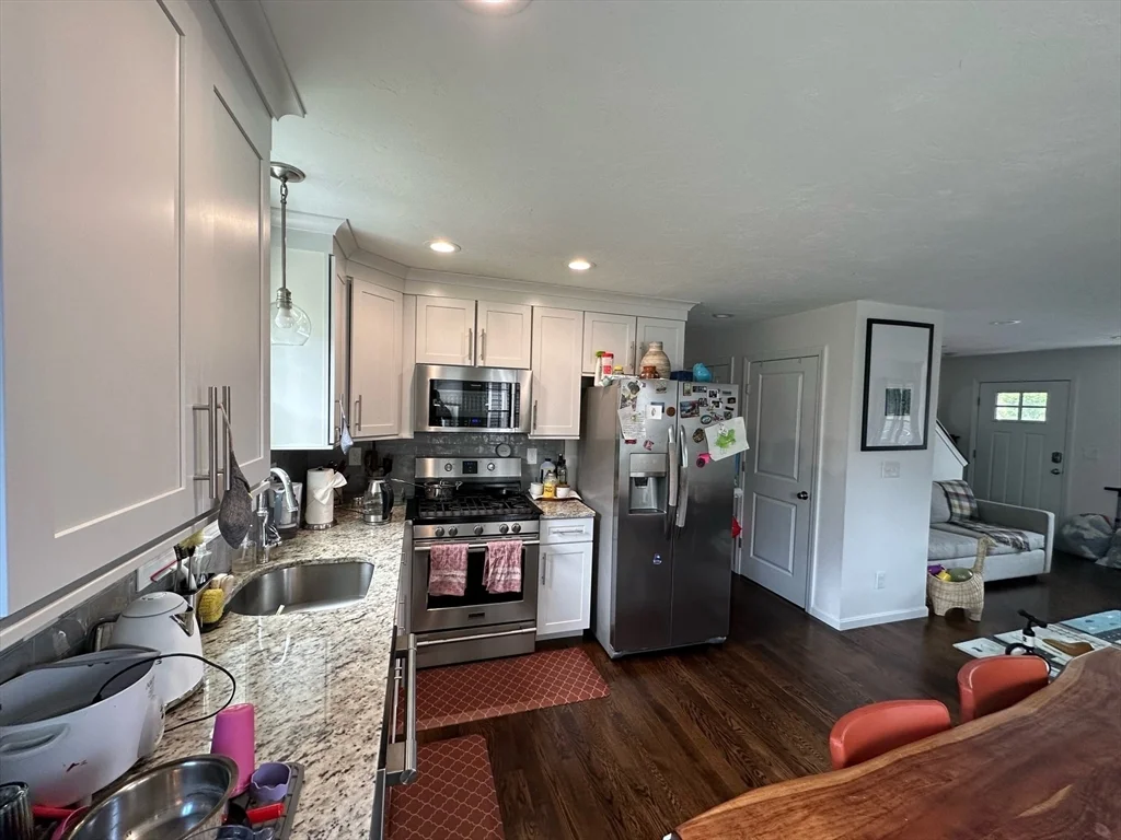 2 bed, 1 bath apartment for rent at 3 Riley Rd Unit 3, Tyngsborough — photo 6 of 19