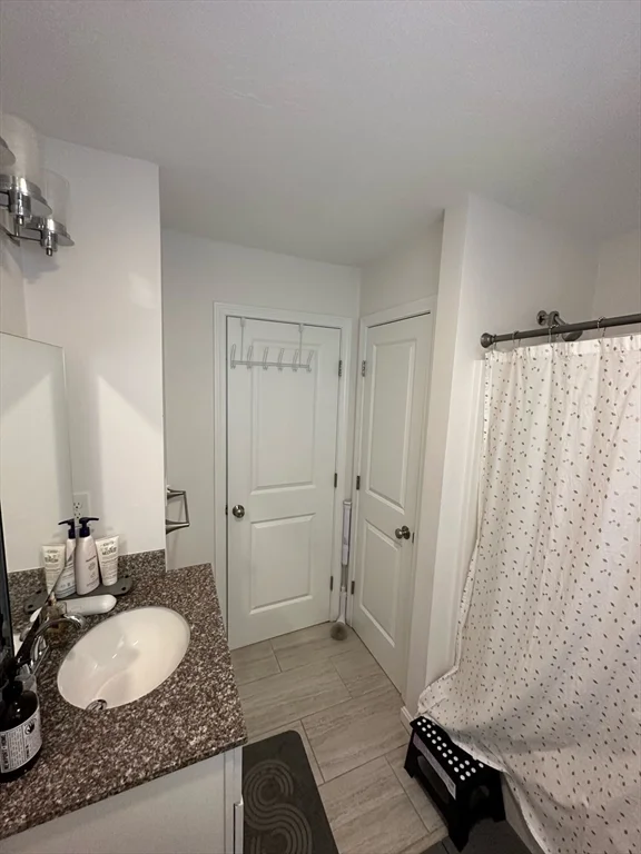 2 bed, 1 bath apartment for rent at 3 Riley Rd Unit 3, Tyngsborough — photo 15 of 19