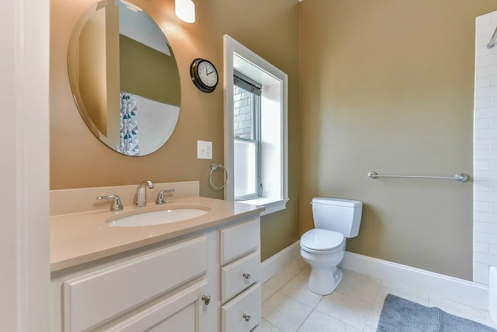 2 bed, 1 bath apartment for rent at 3 Savin Hill Ave Unit 2, Dorchester — photo 9 of 11