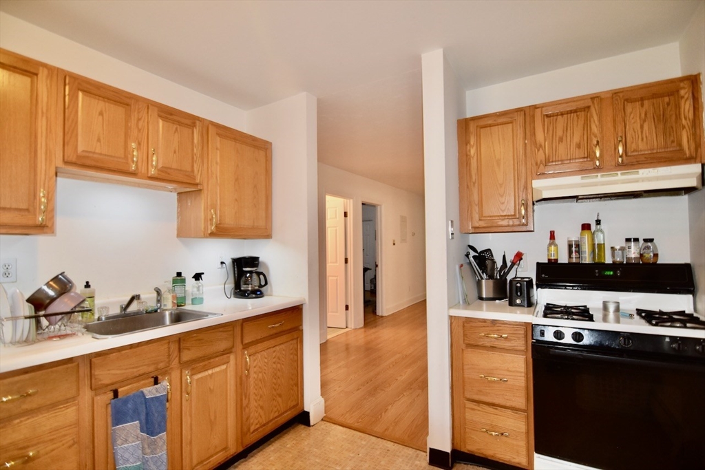 2 bed, 1 bath apartment for rent at 3 Saxton St Unit 1, Dorchester — photo 19 of 26