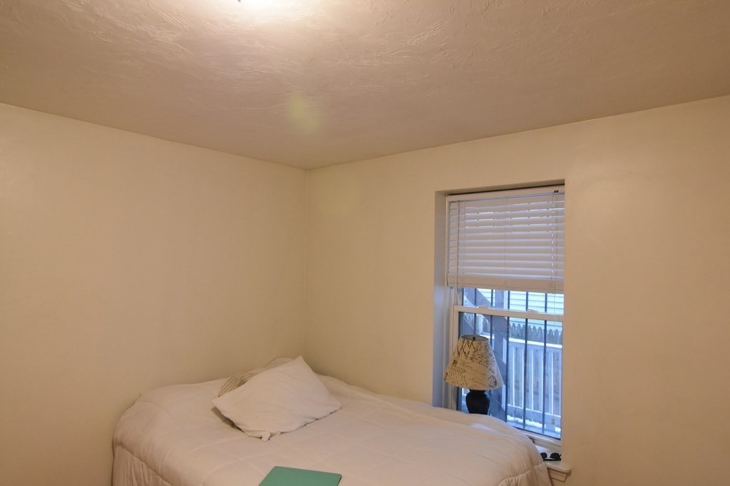 2 bed, 1 bath apartment for rent at 3 Saxton St Unit 1, Dorchester — photo 3 of 26
