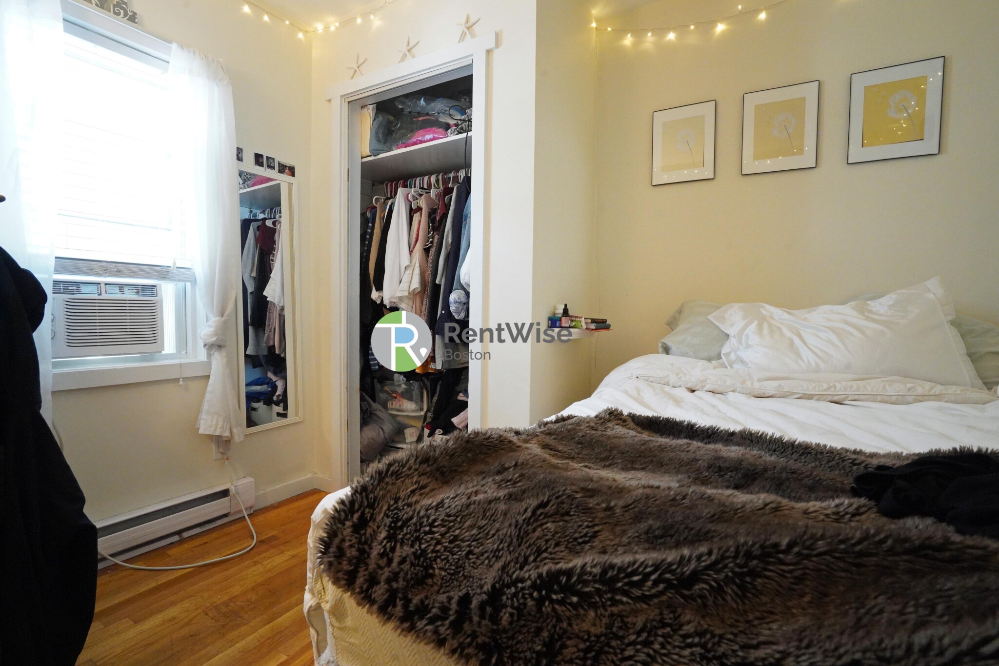 2 bed, 1 bath apartment for rent at 3 Schrepel Pl Unit 2, South Boston — photo 15 of 18