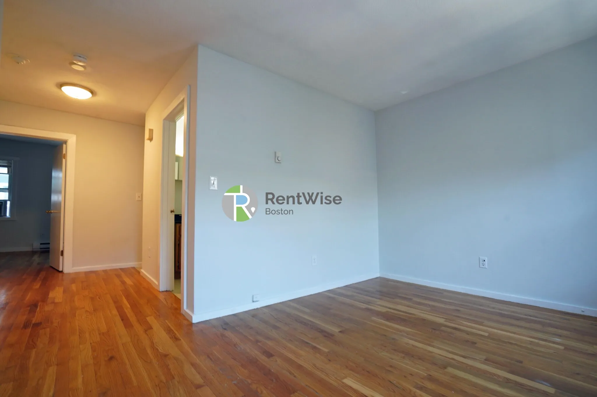 2 bed, 1 bath apartment for rent at 3 Schrepel Pl Unit 3, South Boston — photo 4 of 29