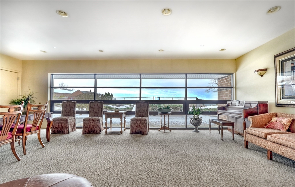 1 bed, 1 bath apartment for rent at 3 Seal Harbor Rd Unit 434, Winthrop — photo 33 of 36