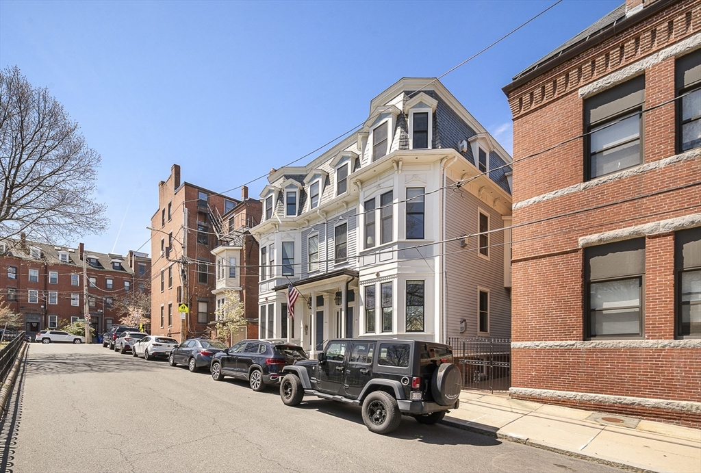 2 bed, 2 bath apartment for rent at 3 Seaver St Unit 1, East Boston — photo 32 of 32