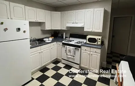 2 bed, 1 bath apartment for rent at 3 Shepherd Ave Unit 3, Mission Hill — photo 2 of 5