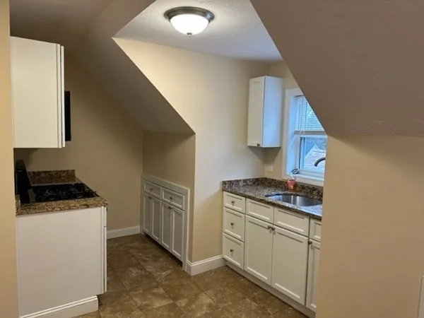 2 bed, 1 bath apartment for rent at 3 South Lincoln St Unit 3, Bradford — photo 2 of 14