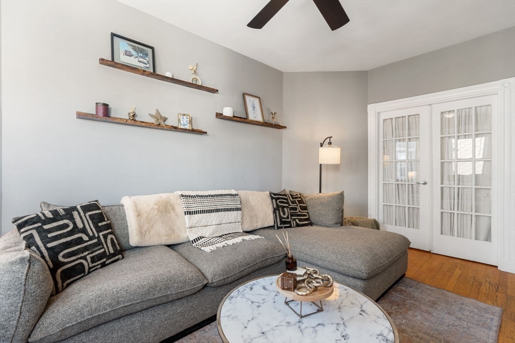 3 bed, 1 bath apartment for rent at 3 Spring Garden Unit 2A, Dorchester — photo 8 of 20