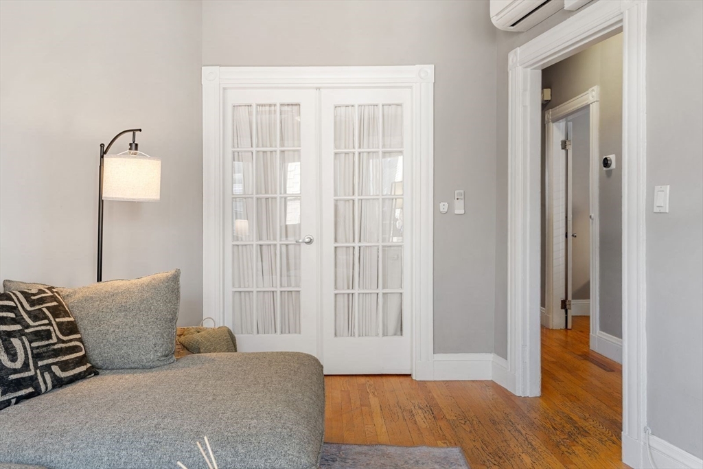 3 bed, 1 bath apartment for rent at 3 Spring Garden Unit 2A, Dorchester — photo 10 of 20