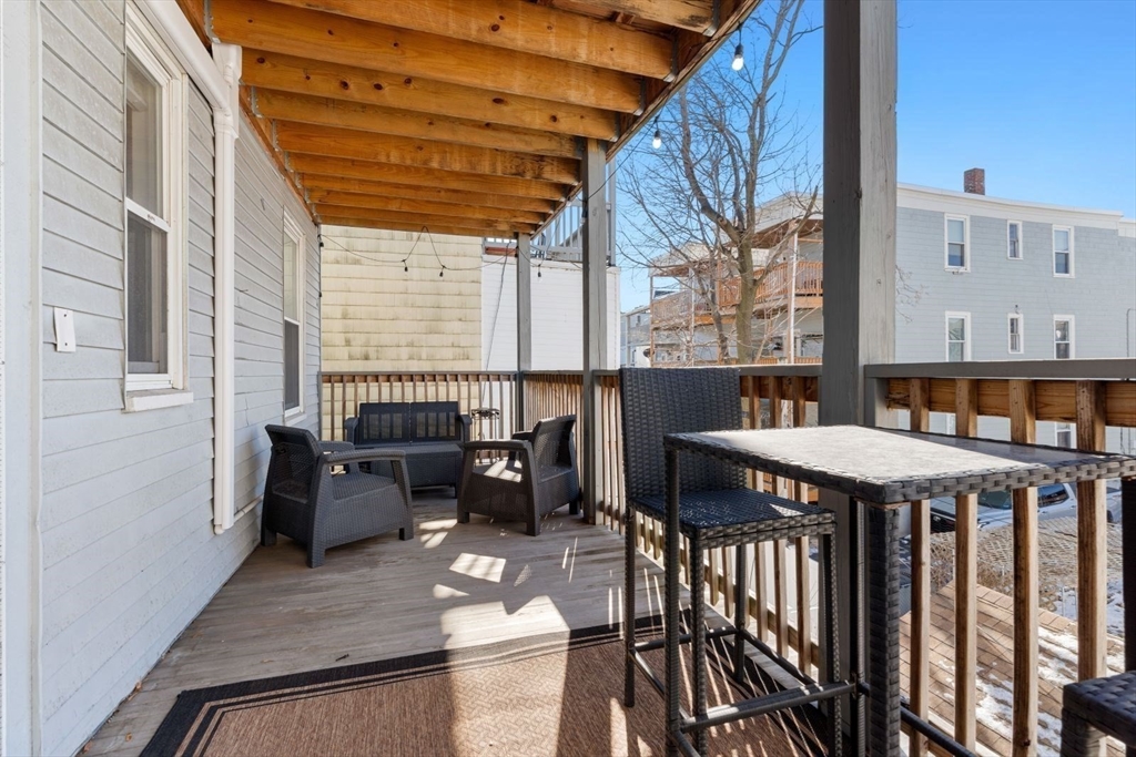 3 bed, 1 bath apartment for rent at 3 Spring Garden Unit 2A, Dorchester — photo 5 of 20