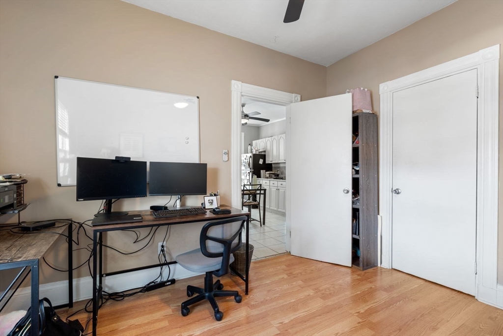 3 bed, 1 bath apartment for rent at 3 Spring Garden Unit 2A, Dorchester — photo 13 of 20