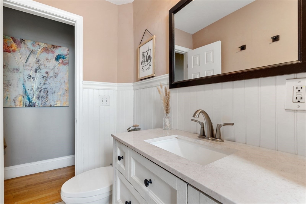 3 bed, 1 bath apartment for rent at 3 Spring Garden Unit 2A, Dorchester — photo 17 of 20