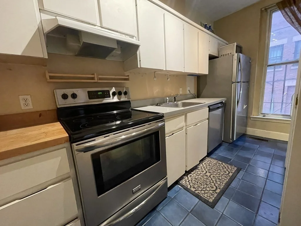 1 bed, 1 bath apartment for rent at 3 Spruce St Unit 1B, Beacon Hill — photo 4 of 12