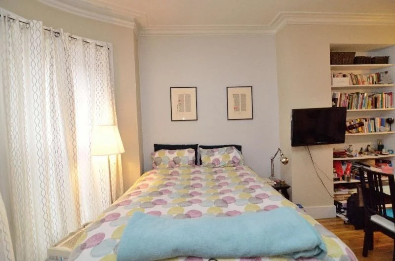 Studio bed, 1 bath apartment for rent at 3 Saint Charles St Unit 3, South End — photo 2 of 9